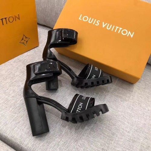 Louis Vuitton Shoes 005